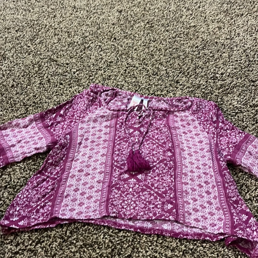 Justice shirt. Size 6
